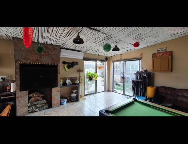 3 BEDROOM HOUSE FOR SALE IN GEDULD EXT 1